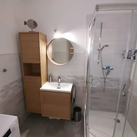 Uroczy Apartament, Osiedle Platany Apartamento Kołobrzeg